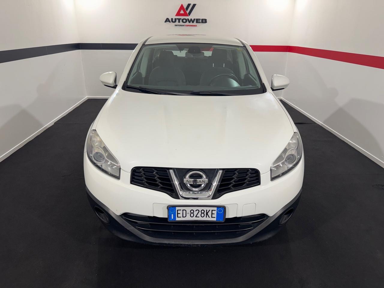 Nissan Qashqai 2.0 16V Tekna * 4X4 *
