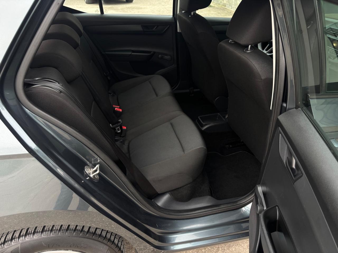 Skoda Fabia 1.0 benzina. Neopatentati. Garanzia