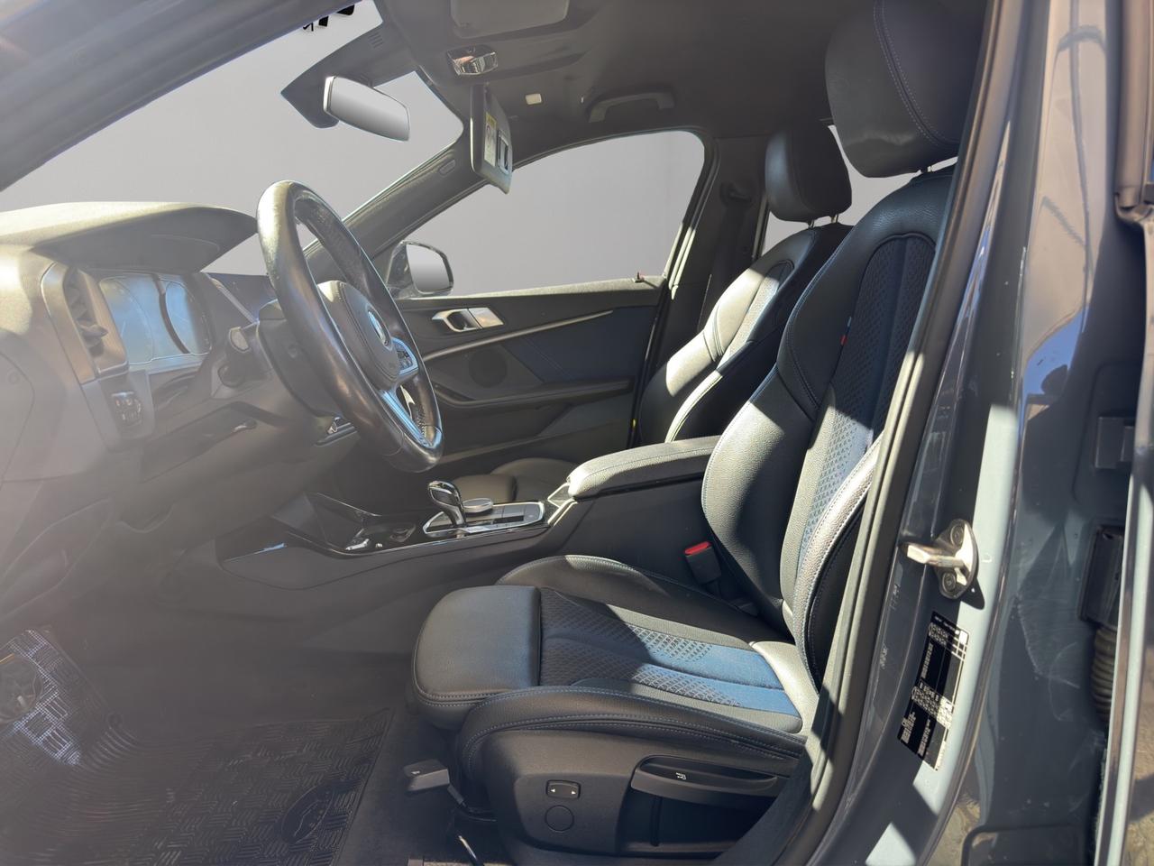 Bmw 116 116d 5p. Msport