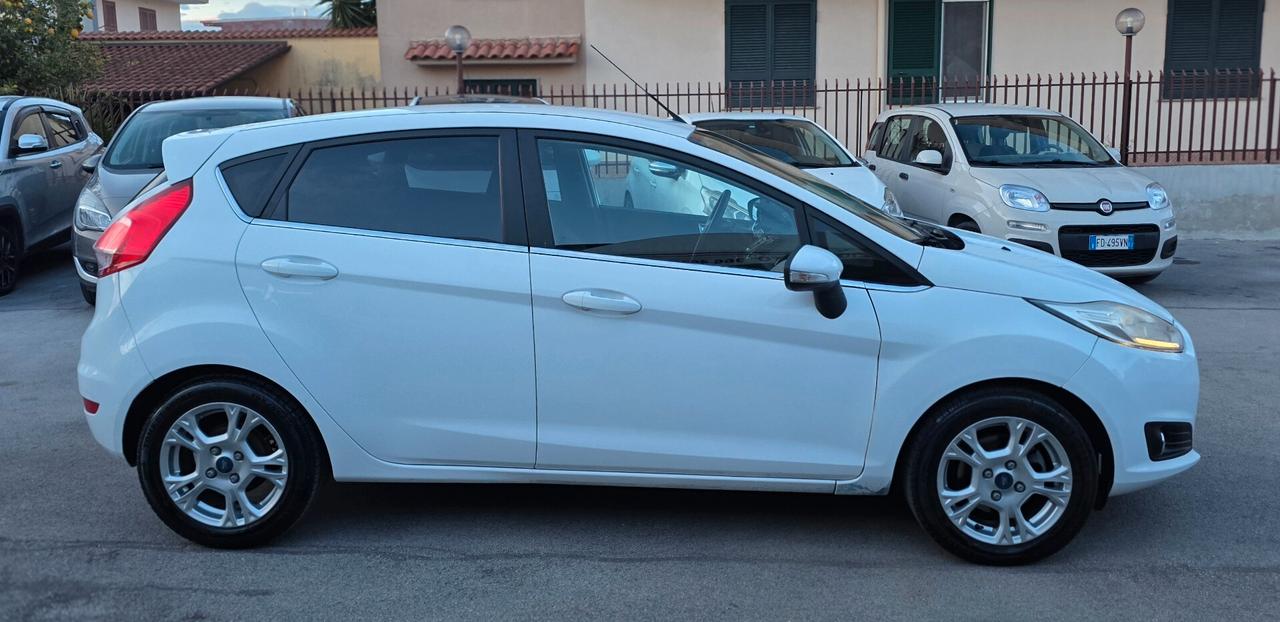 Ford Fiesta 1.5 TDCi 95CV 5 porte Titanium