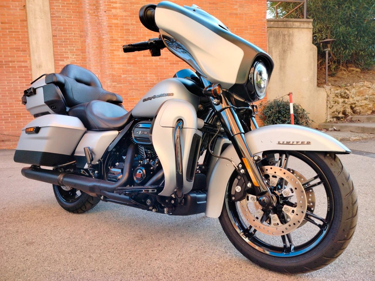 Harley-Davidson 1584 Electra Glide Ultra
