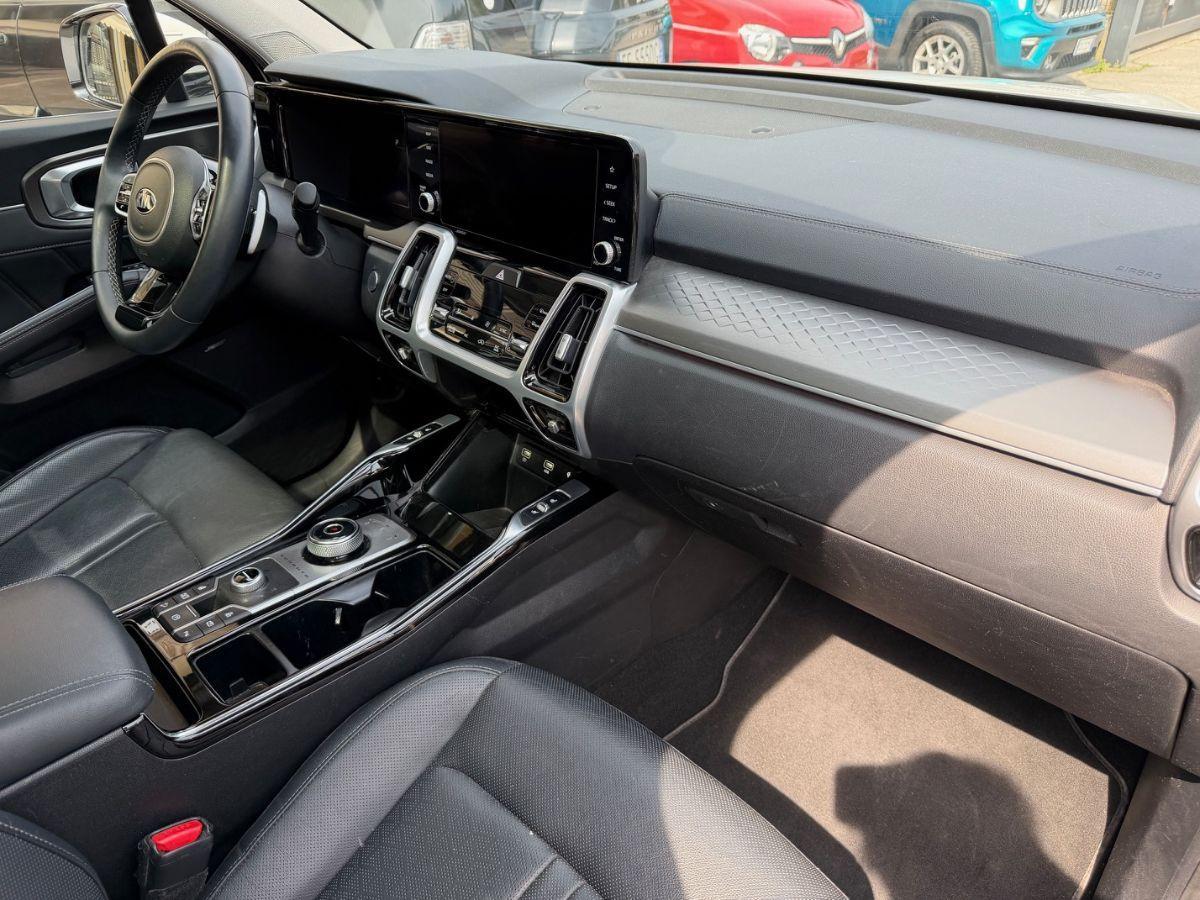 KIA - Sorento - 1.6 T-GDi aut. AWD HEV Evolution 7 POSTI PLUG-IN
