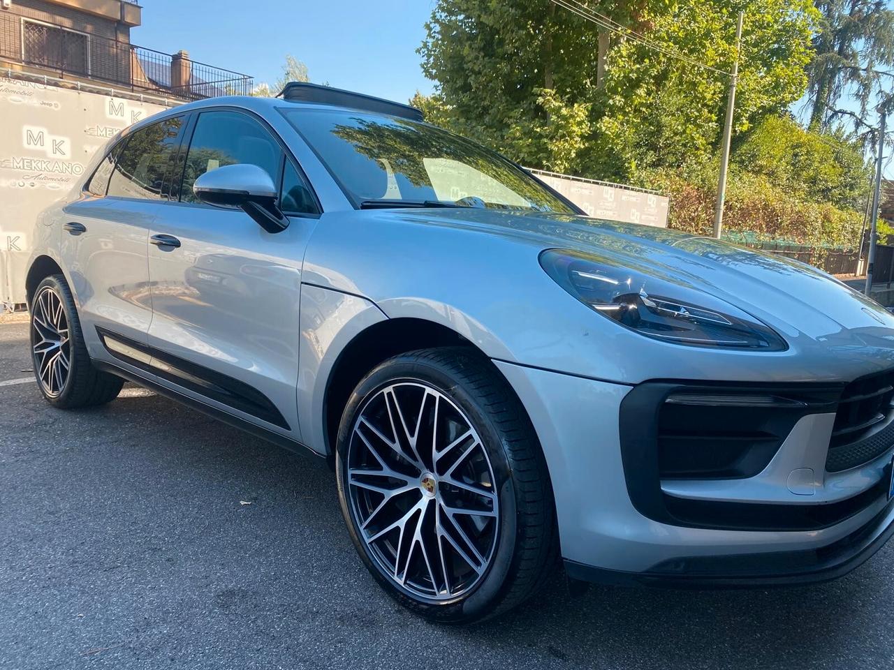 Porsche Macan 2.0 T -TETTO-CRONO- 21"-CAMERA-GARANZIA