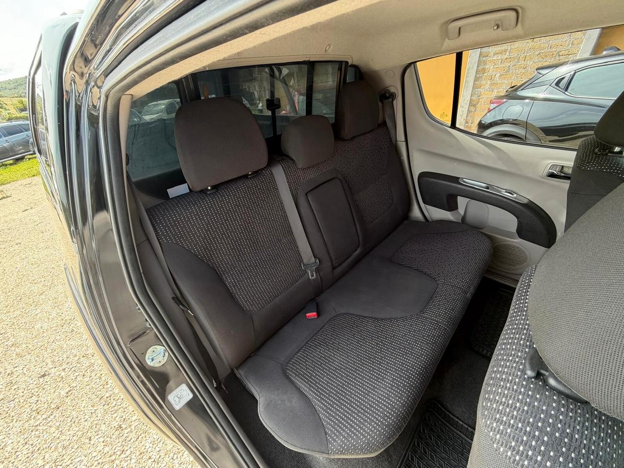 Mitsubishi L200 Gancio Traino Perfetto Full Optional