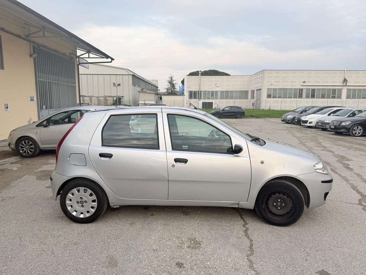 Fiat Punto 1.2 GPL 2010 Neopatentati