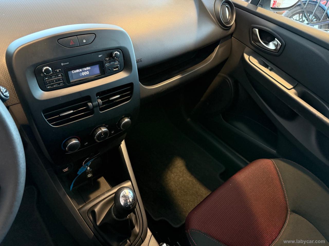 RENAULT Clio 1.2 75 CV 5p. Live