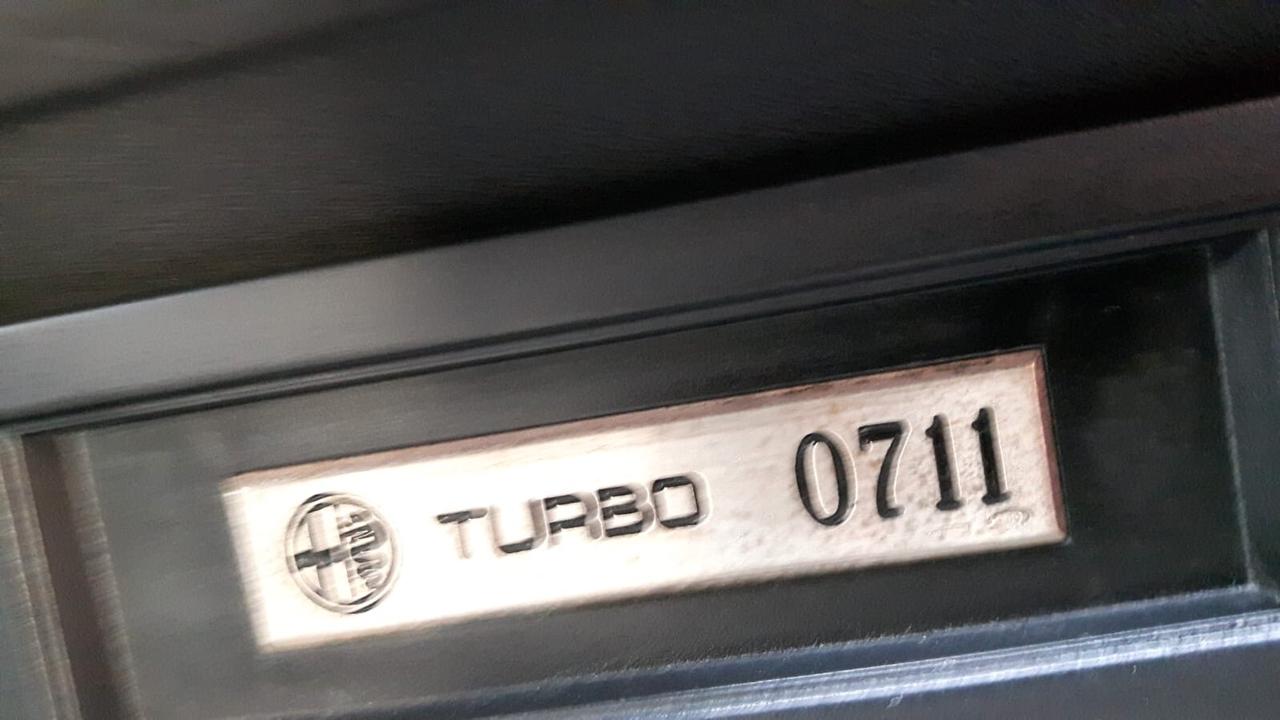 Alfa Romeo 75 1.8i turbo Quadrifoglio Verde