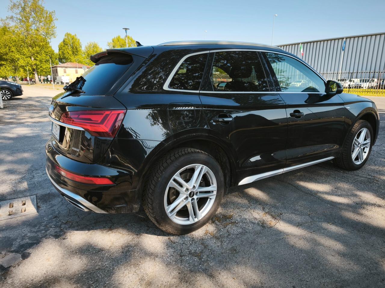 Audi Q5 40 tdi 204 CV Quattro S-tronic S-Line