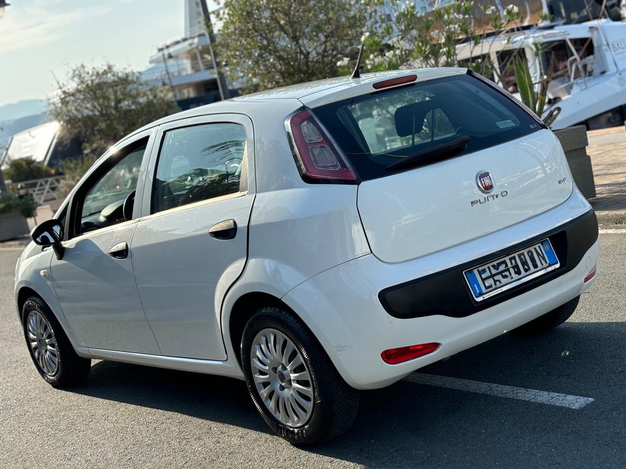 FIAT PUNTO 1.4 BENZINA GPL GARANZIA 12 MESI