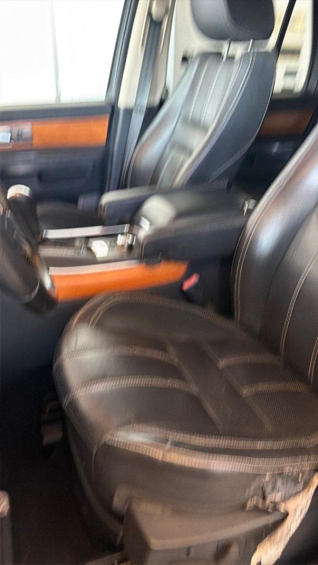 LAND ROVER Range Rover Sport 3.6 TDV8 HSE //NAVI//MONITOR POST//