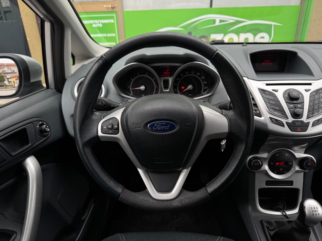 FORD FIESTA 1.2 – SOLO 71.700 KM NEOPATENTATI