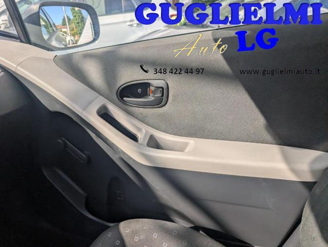 TOYOTA Yaris 1.3 5 porte Sol Bluetooth+telecamera