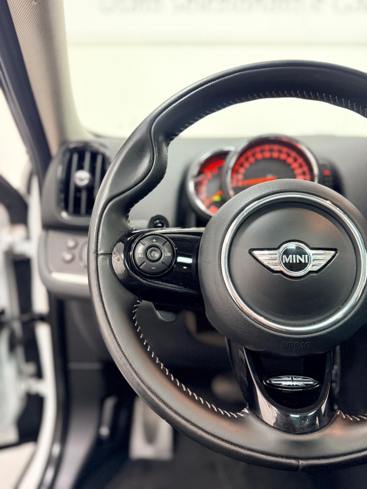 Mini Cooper 2.0 SD Countryman 190cv Hype ALL4 Aut 03/2017 Euro 6B