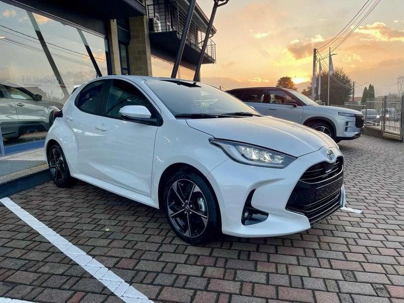 Toyota Yaris 1.5 130 Hybrid 5 porte Lounge - NUOVA
