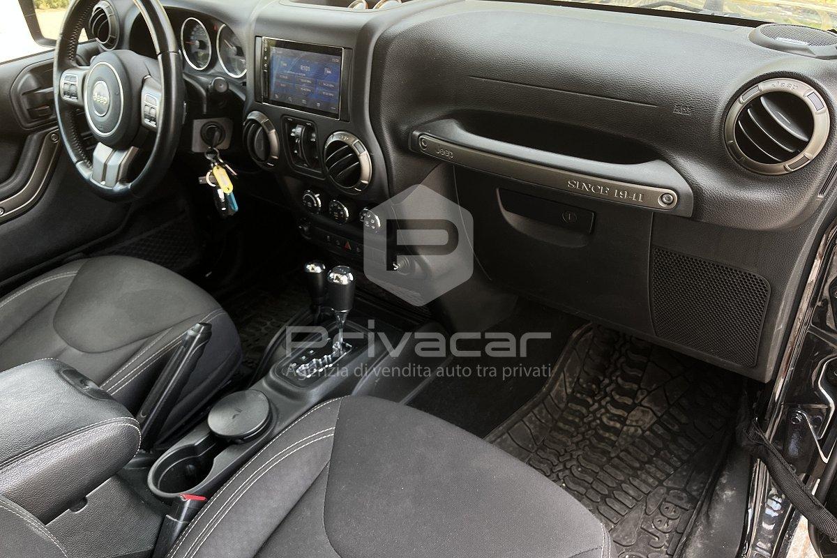 JEEP Wrangler Unlimited 2.8 CRD DPF Golden Eagle Auto