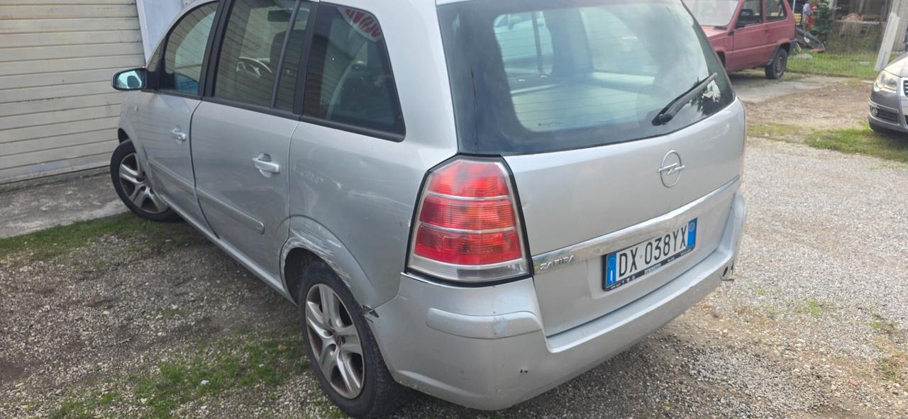 Opel Astra 1.6 16V GPL-TECH Station Wagon Edition