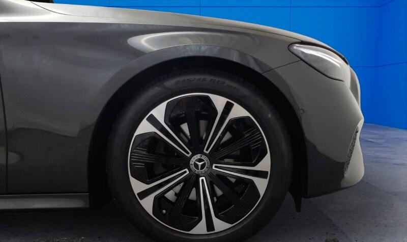 MERCEDES Classe E (W/S214) E 220 d Mild hybri...