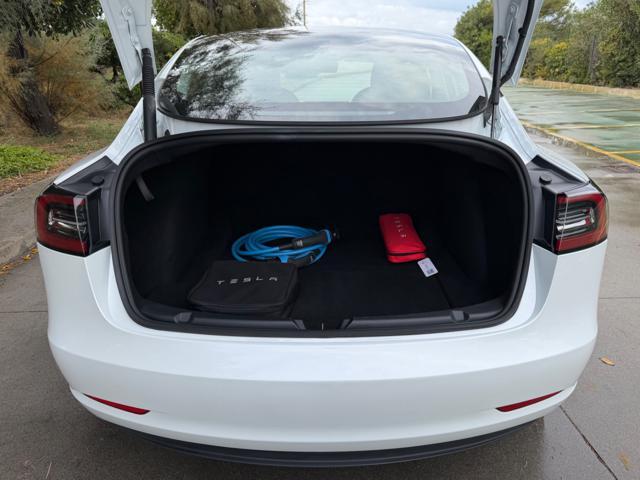 TESLA Model 3 PERFORMANCE NAVI+PELLE+PINZE ROSSE+SPOILER