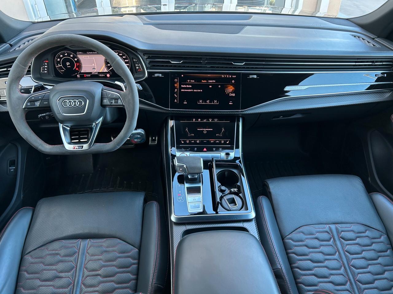 Audi RSQ8 TFSI V8 600CV quattro tiptronic