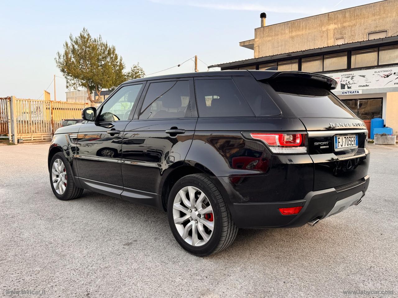 LAND ROVER Range Rover Sport 3.0 V6 S/C HSE Dynamic