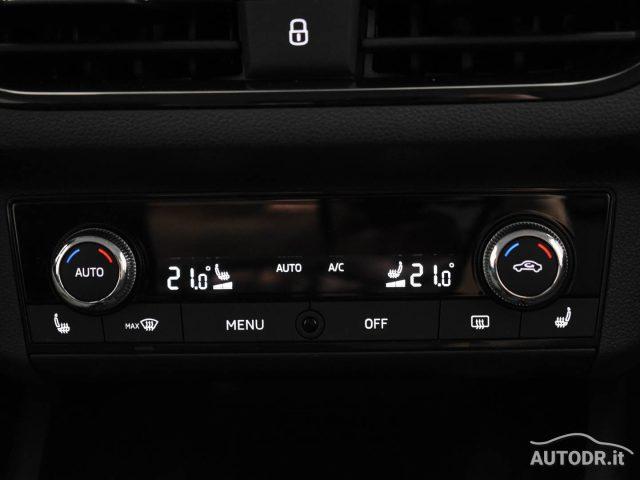 SKODA Kamiq 1.0 G-Tec Led adattivi, Sedili risc, Carplay, ACC