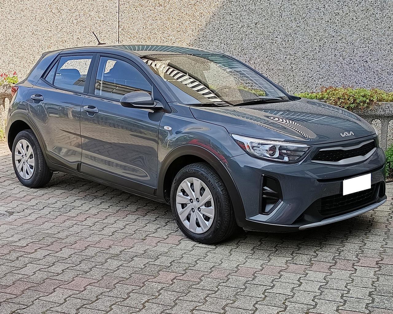 Kia Stonic 1.2 DPI Urban 84 CV