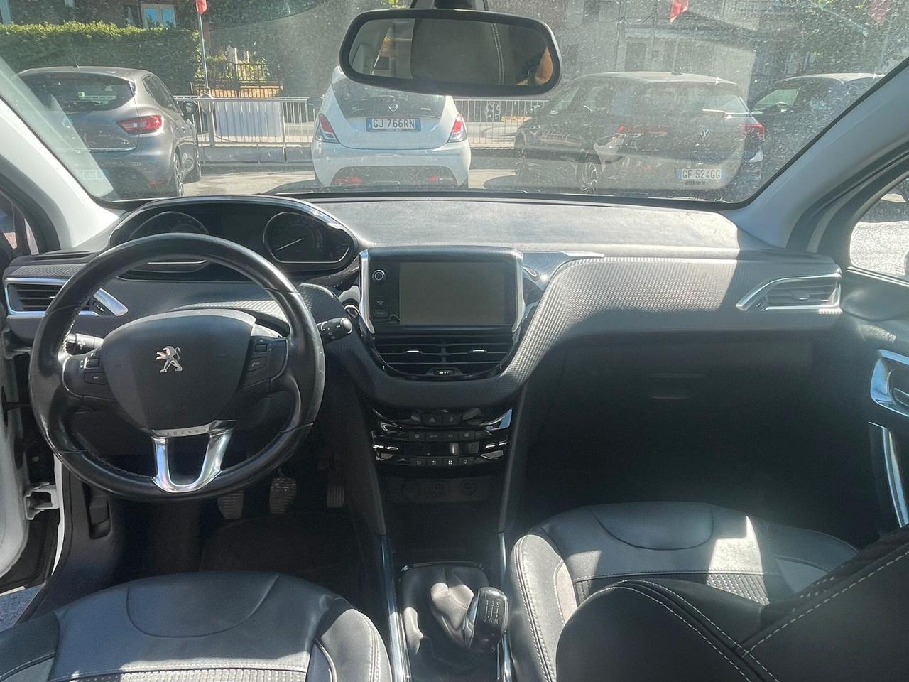Peugeot 2008 1.6 VTi 120CV Allure
