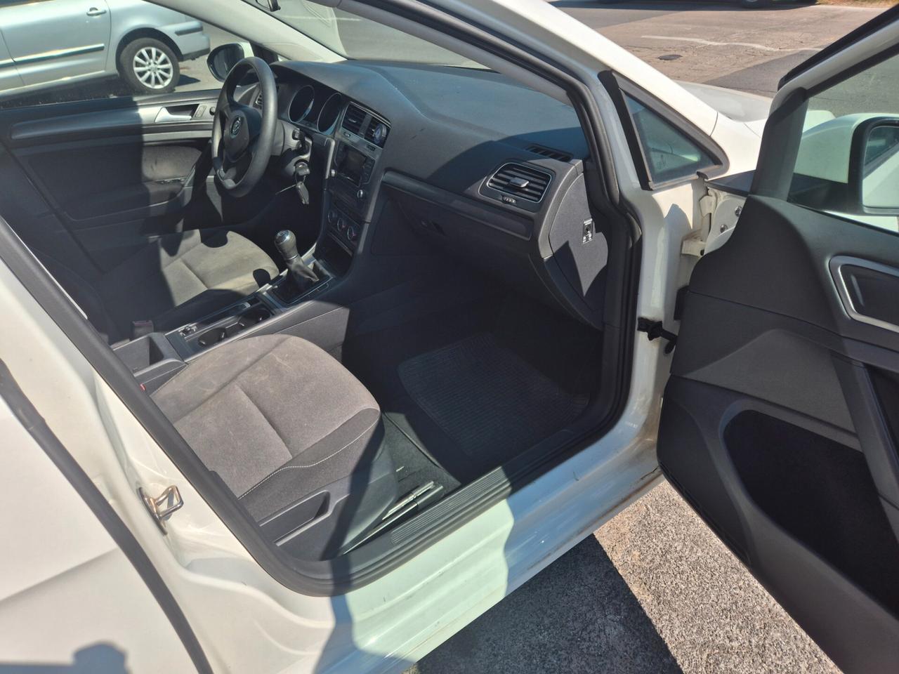 Volkswagen Golf 1.6 TDI 90 CV 5p. Trendline BlueMotion