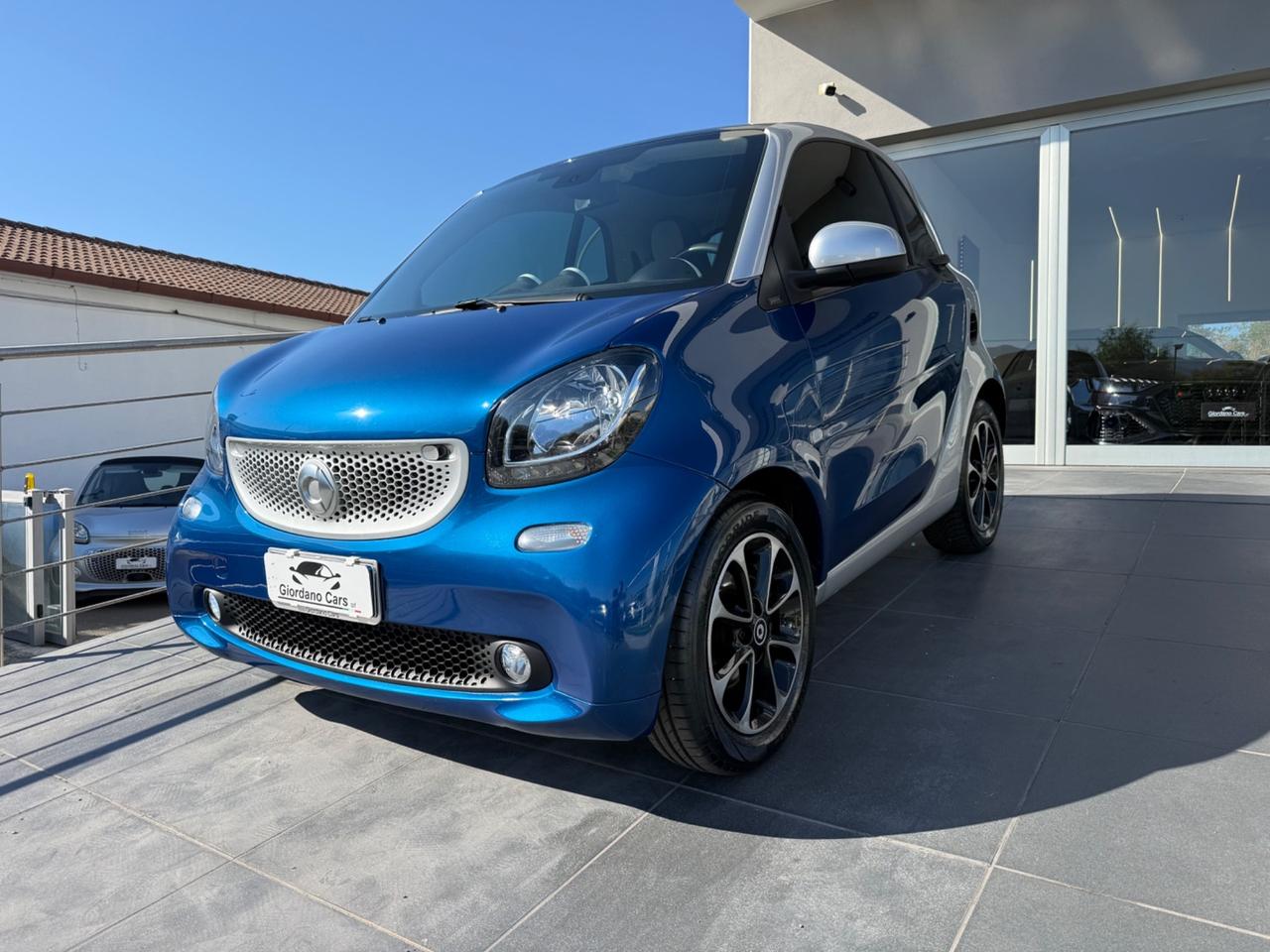 Smart ForTwo 70 1.0 twinamic Passion pari nuovo