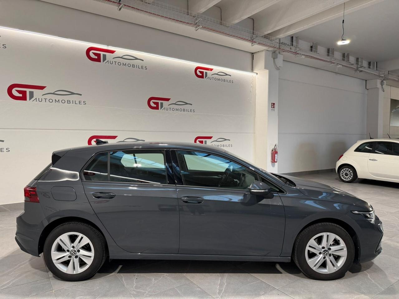 Volkswagen Golf 1.0 eTSI EVO DSG Life