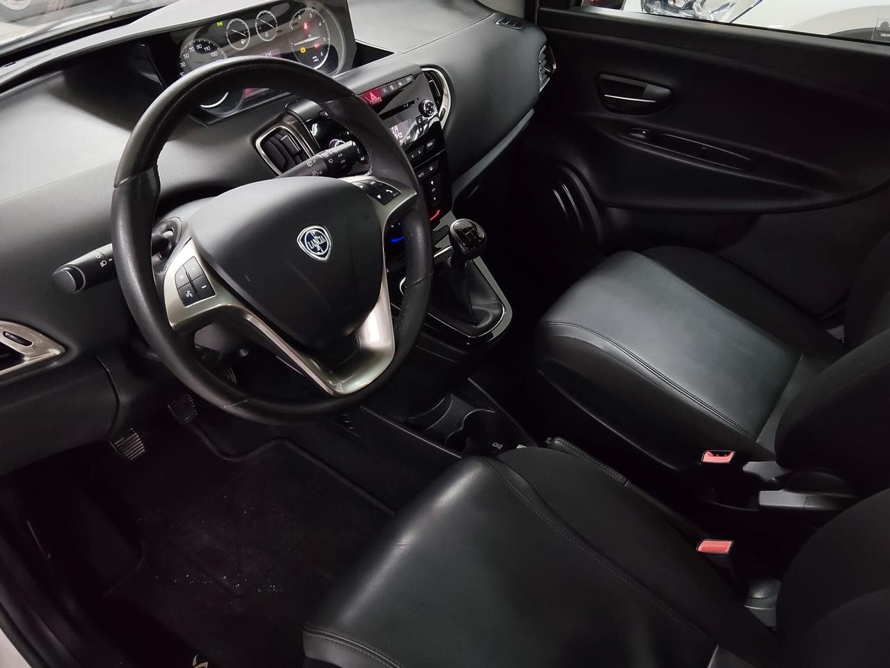 Lancia Ypsilon 1.3 MJT 16V 95 CV 5 porte S&S Platinum