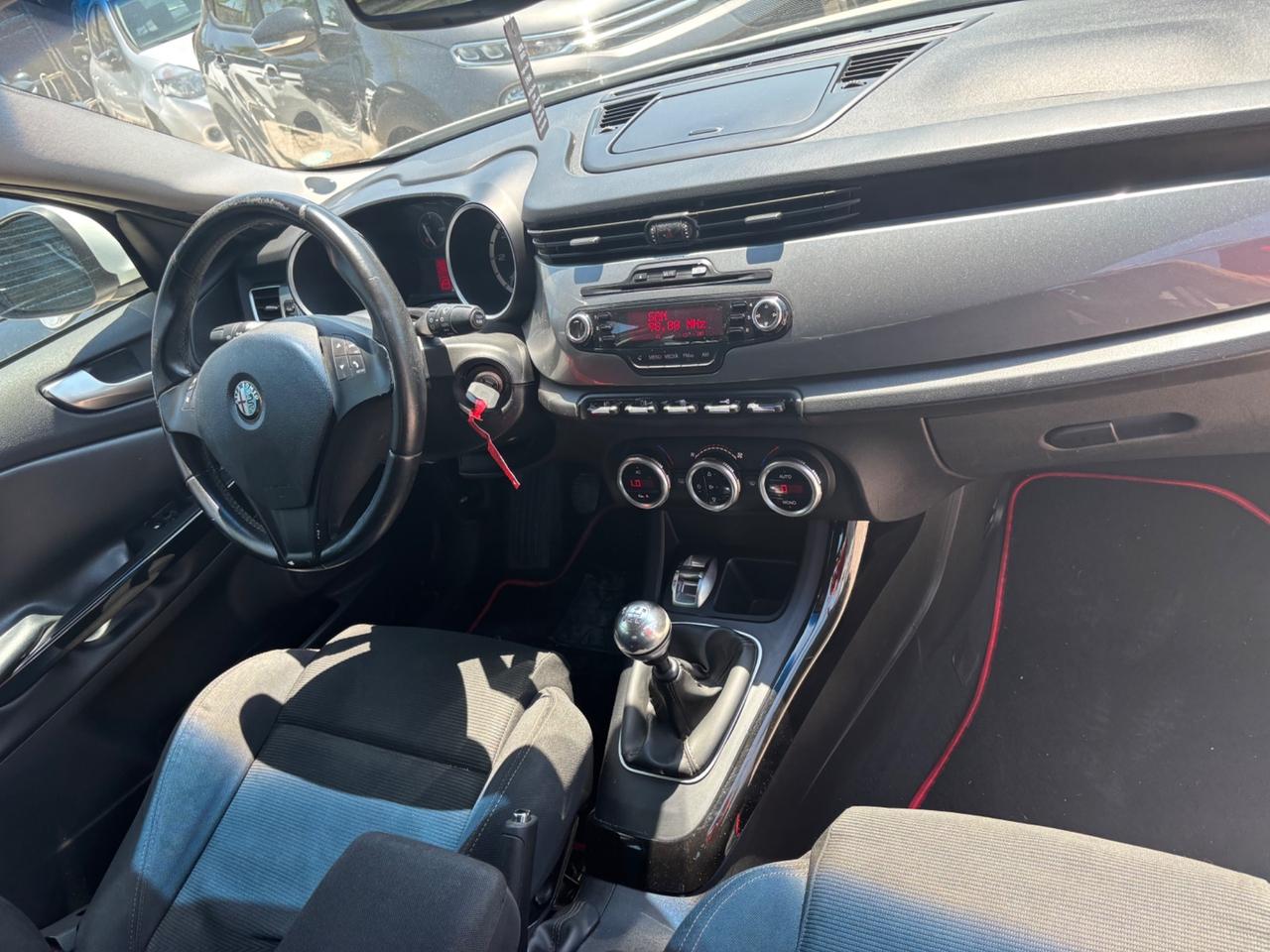 Alfa Romeo Giulietta 2.0 JTDm-2 140 CV Distinctive