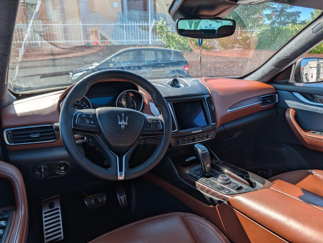 Maserati Levante V6 Diesel 275 CV AWD Granlusso