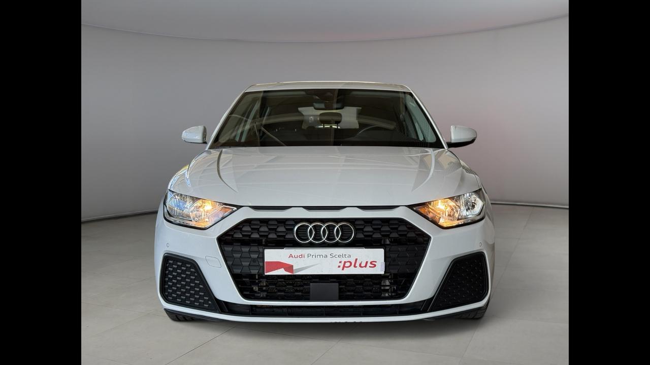 AUDI A1 II 2019 Sportback - A1 Sportback 30 1.0 tfsi Business 110