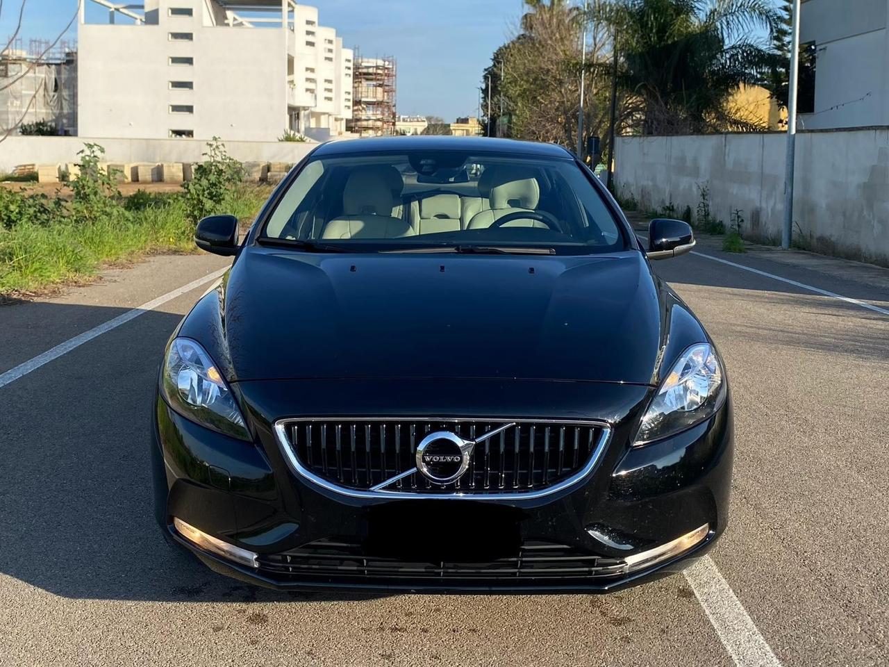 Volvo V40 D2 Plus