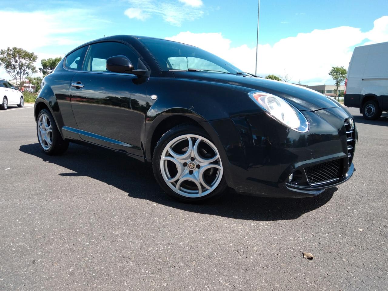 Alfa Romeo MiTo 1.3 JTDm-2 95 CV S&S Distinctive Sport Pack x neopatentati
