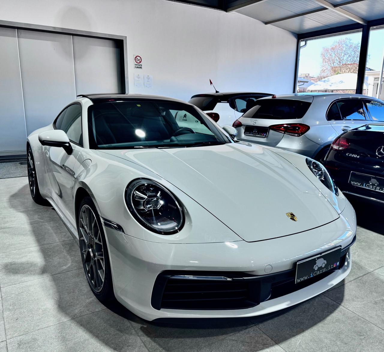 Porsche 911 Carrera 4S