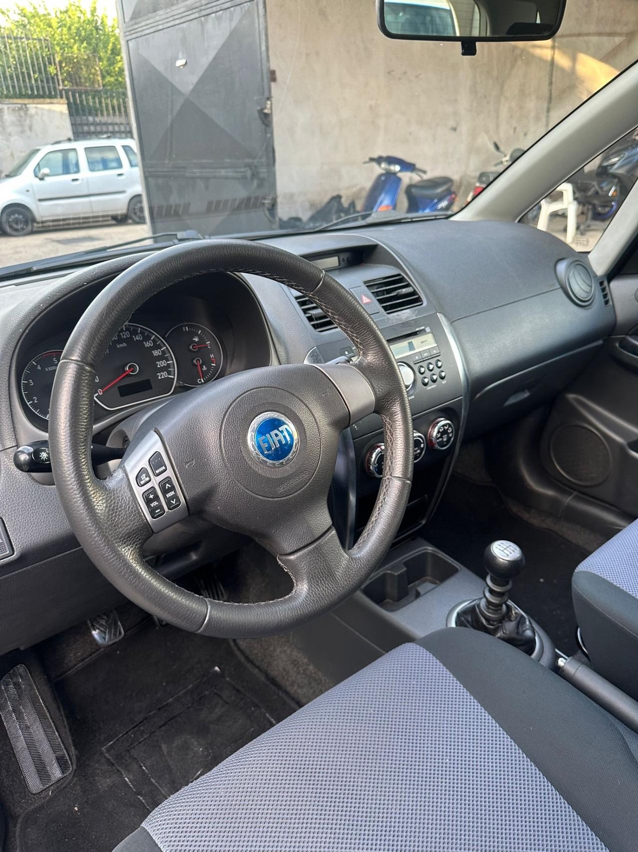 Fiat Sedici 1.9 MJT 4x4 Experience