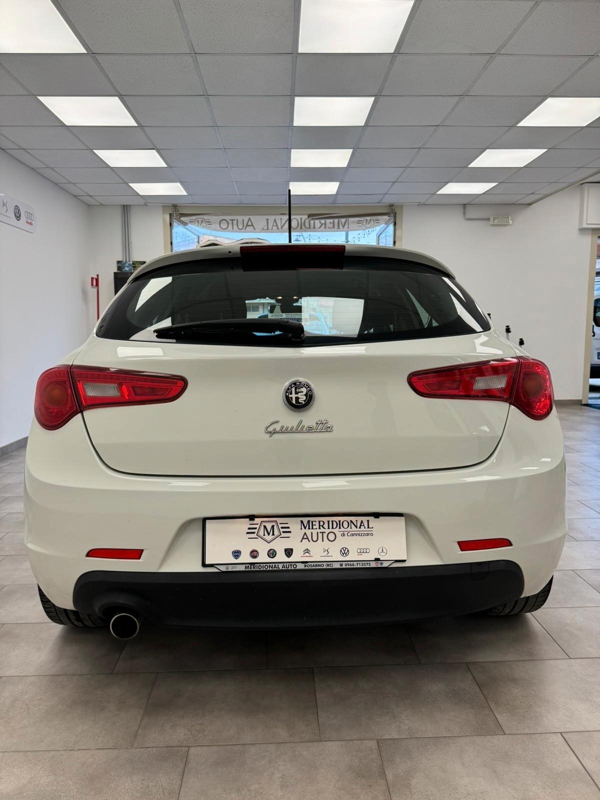 Alfa Romeo Giulietta 1.6 JTDm-2 105 CV Sprint