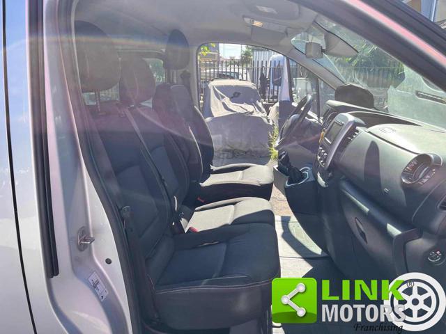 RENAULT Trafic T27 2.0 dCi 120CV PC-TN Intens