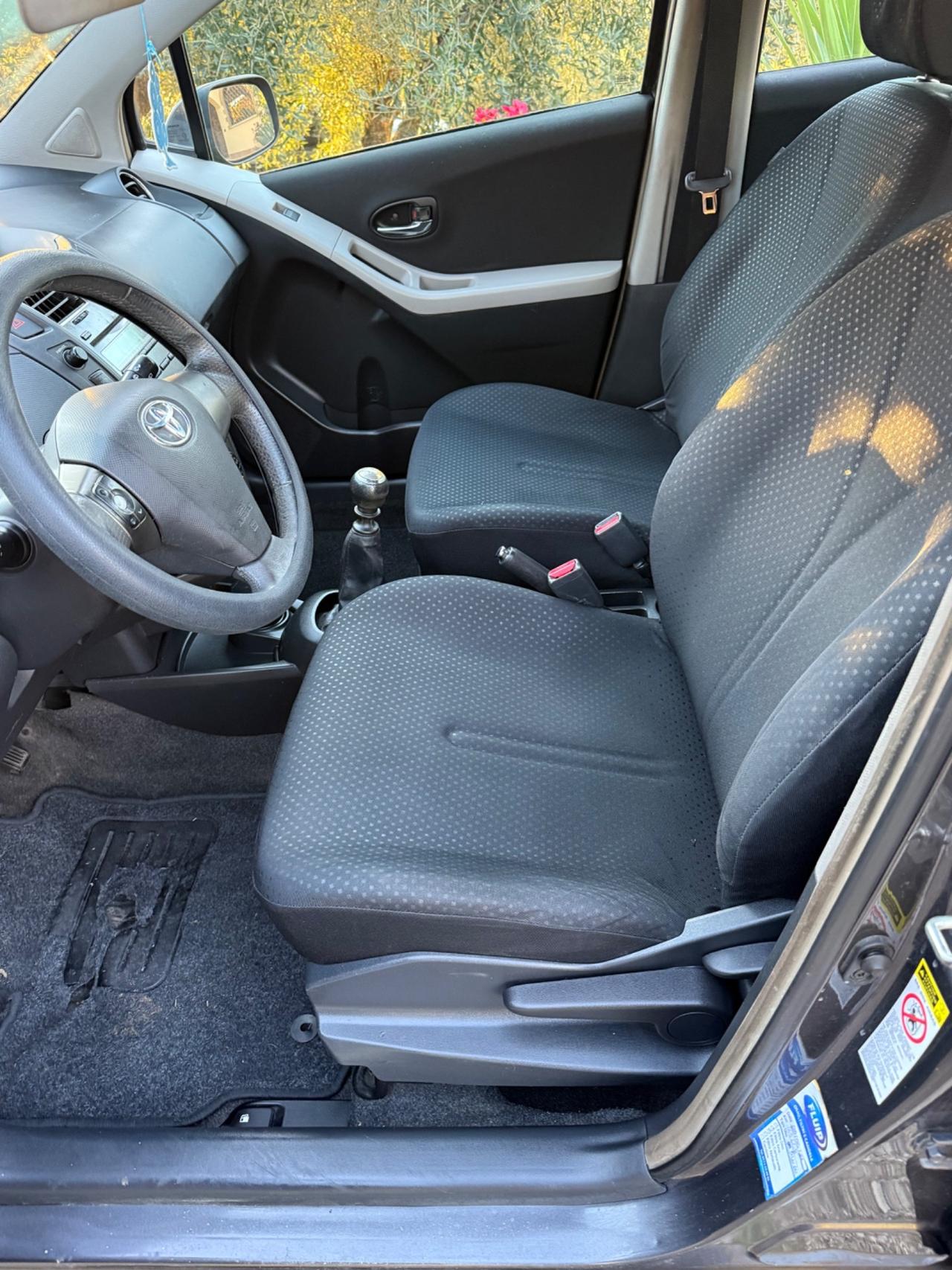 Toyota Yaris 1.4 D-4D DPF 5 porte