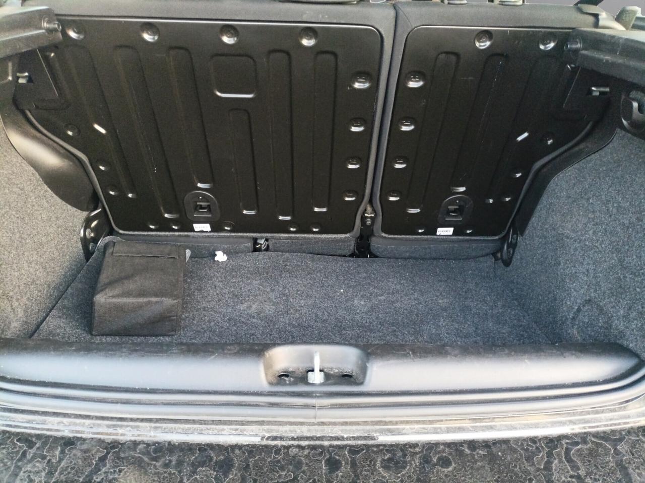 Fiat Panda 1.0 FireFly S&S Hybrid Garmin