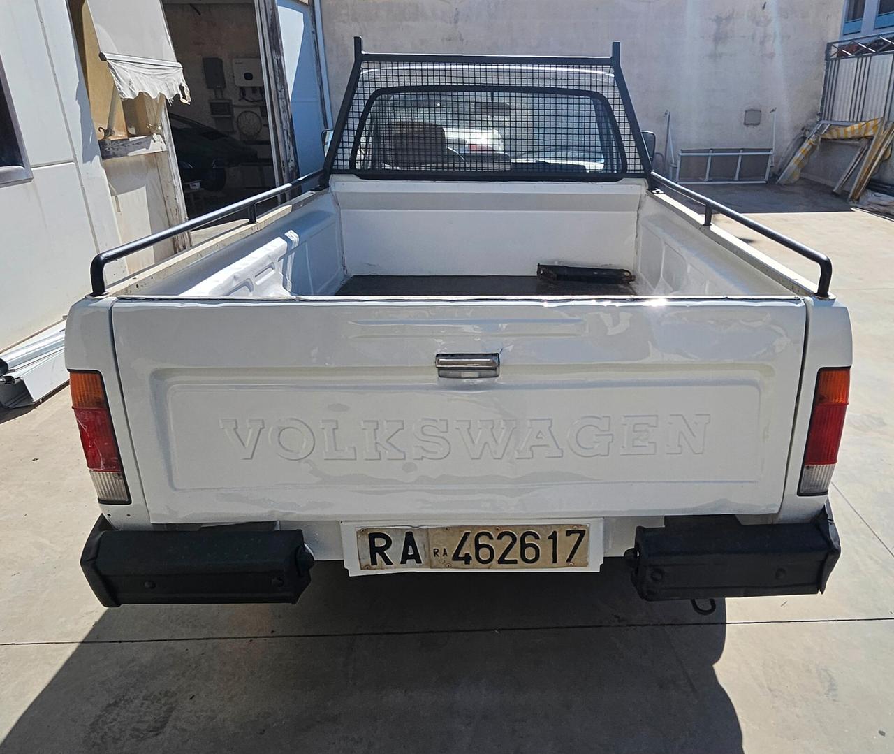 Volkswagen Caddy Pickup