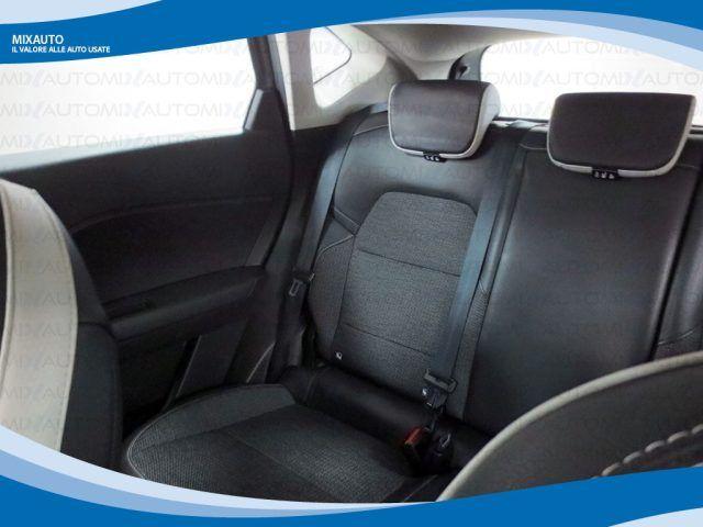 RENAULT Captur 1.6 eTech PHEV 160cv Intens AUT EU6