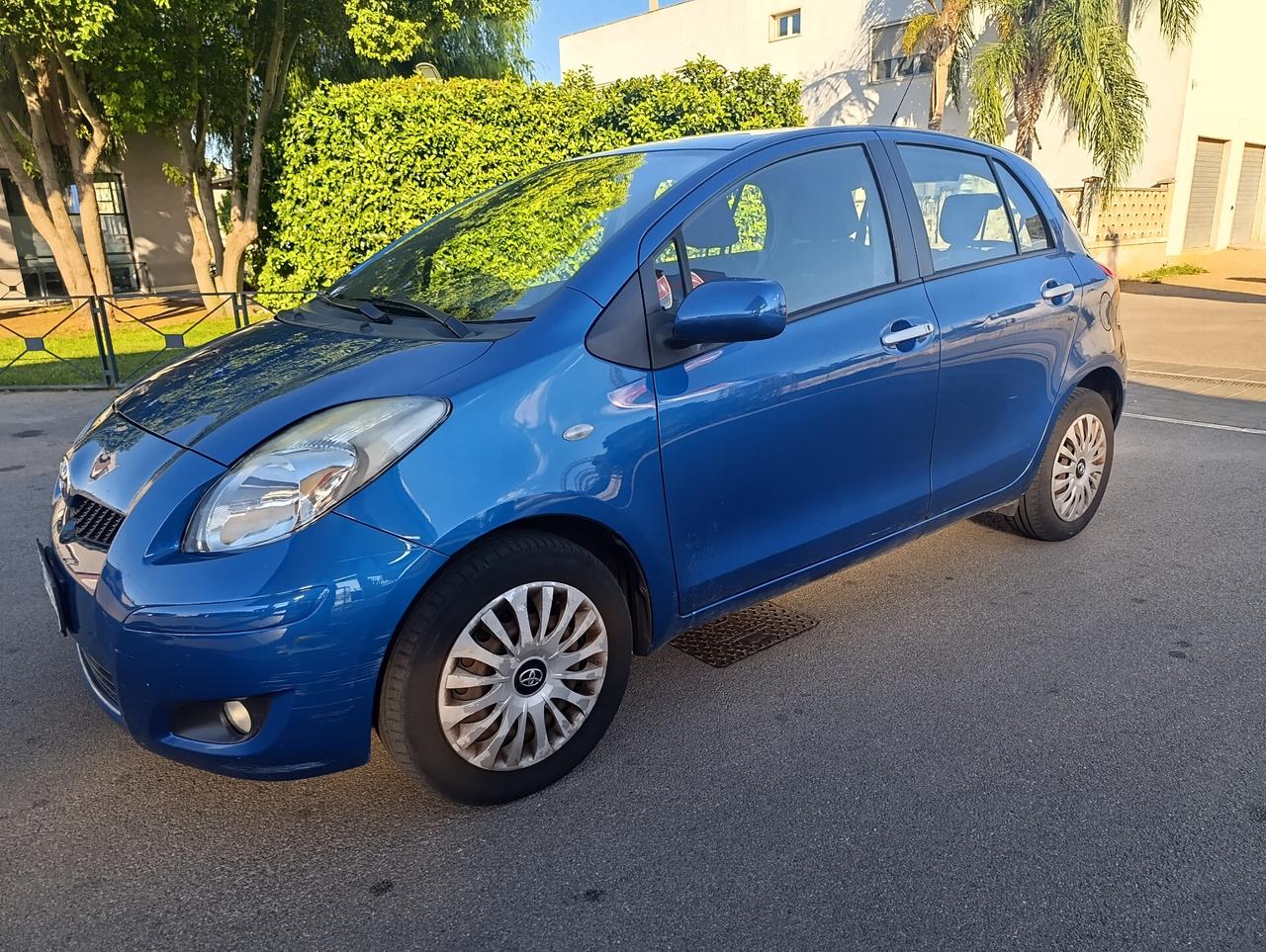 Toyota Yaris 1.3 5 porte Active