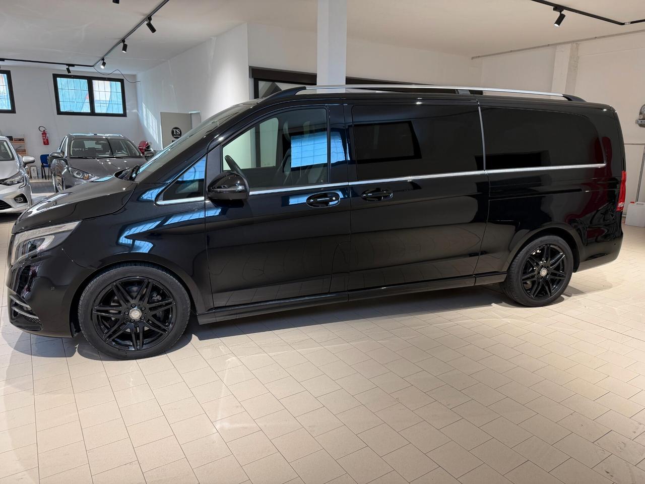 Mercedes-benz V 250 d Automatic 4Matic Sport AMG Extralong
