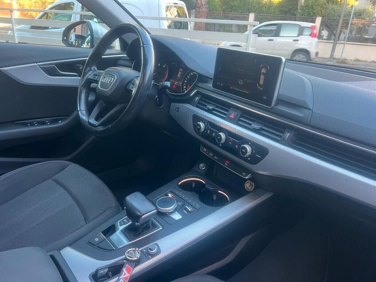 AUDI A4 AVANT 2.0 TDI 150cv ULTRA S-TRONIC BUSINESS SPORT