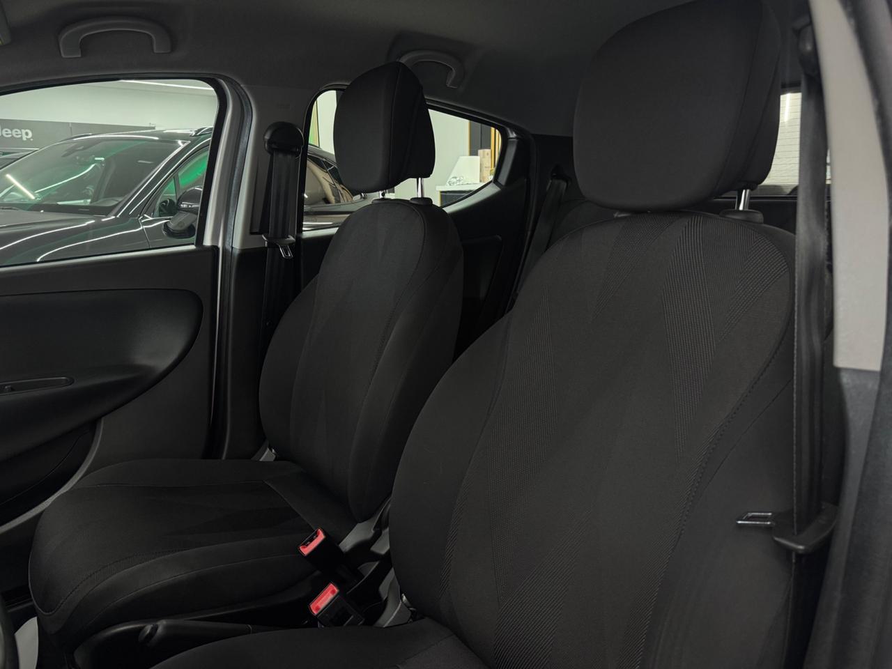 Lancia Ypsilon 1.3 MJT Platinum Full Opt
