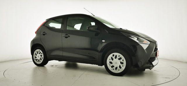 TOYOTA Aygo Connect 1.0 VVT-i 72CV x-business CAMBIO AUTOM.