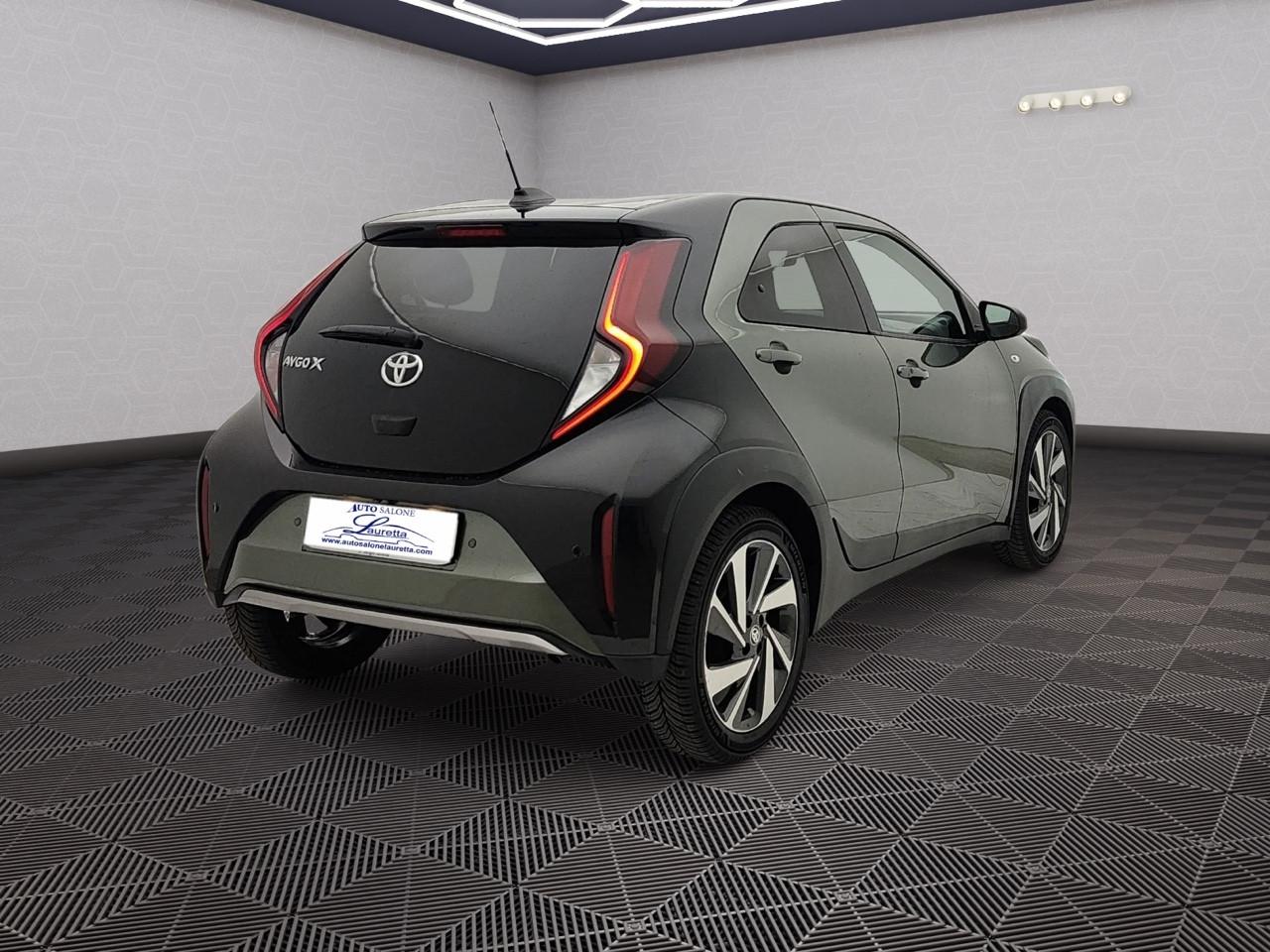 Toyota Aygo X 1.0 VVT-I 72 CV 5 PORTE LOUNGE